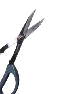 Japanese Pruning Scisssors 17 Japanese Pruning Scisssors -Gardeners Supplies Sales 3 4 crop 8612968 0018