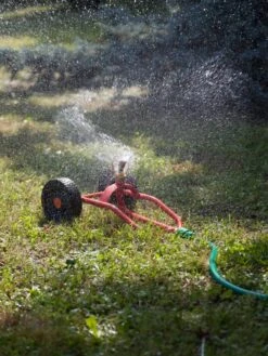 Wheeled Sprinkler Sled -Gardeners Supplies Sales 8610520 06V tif