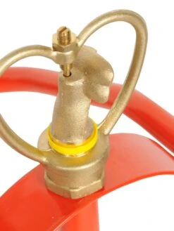 Wheeled Sprinkler Sled -Gardeners Supplies Sales 8610520 10V tif